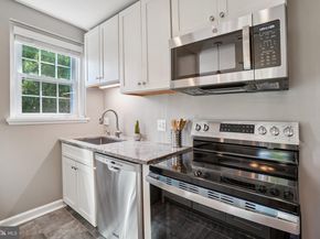 4819 28TH Street S B, Arlington VA 22206