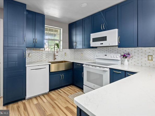 2833 S Wakefield Street C, Arlington VA 22206