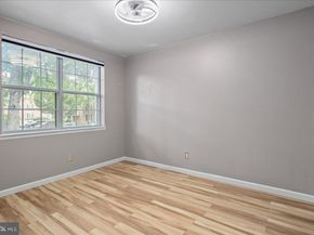 2833 S Wakefield Street C, Arlington VA 22206