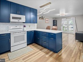 2833 S Wakefield Street C, Arlington VA 22206