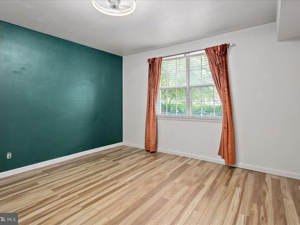 2833 S Wakefield Street C, Arlington VA 22206