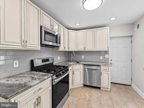 3026 W Harper Street, Philadelphia PA 19130