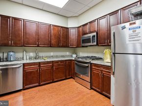 2601 Pennsylvania Avenue 941, Philadelphia PA 19130