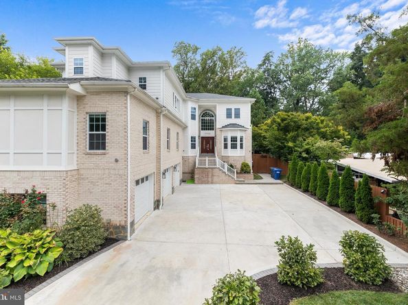 7908 Holmes Run Drive, Falls Church VA 22042