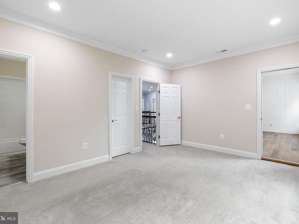 7908 Holmes Run Drive, Falls Church VA 22042