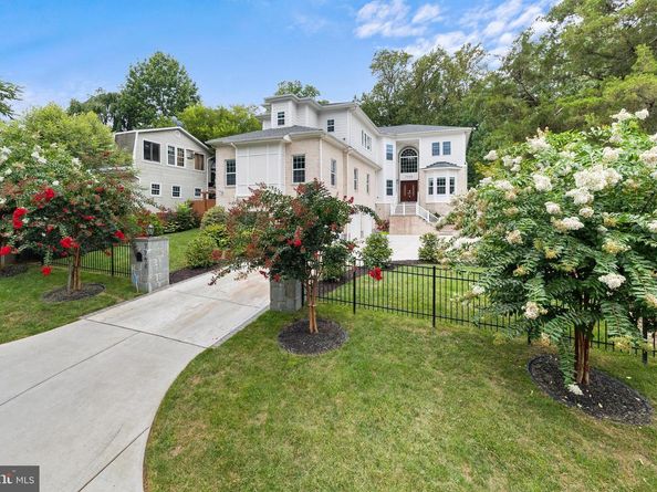7908 Holmes Run Drive, Falls Church VA 22042