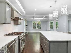 7908 Holmes Run Drive, Falls Church VA 22042