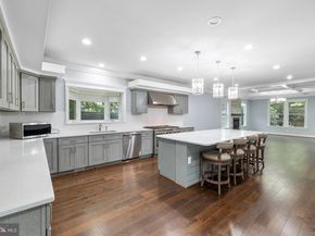 7908 Holmes Run Drive, Falls Church VA 22042