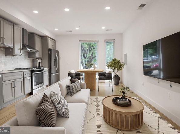 4339 Harrison Street NW 3, Washington DC 20015