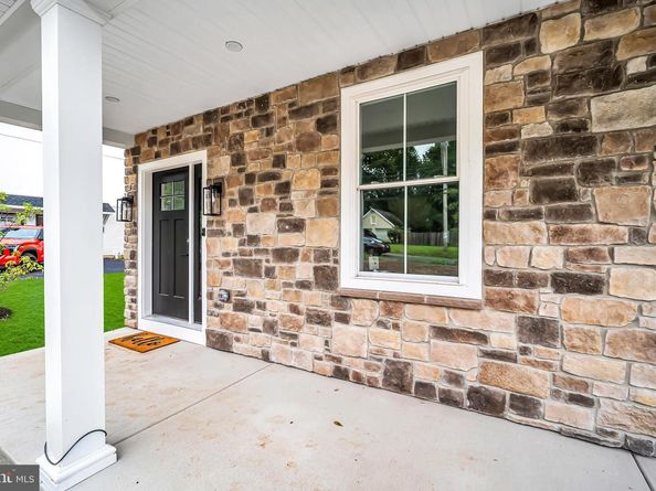 14 Churchville Lane, Southampton PA 18966