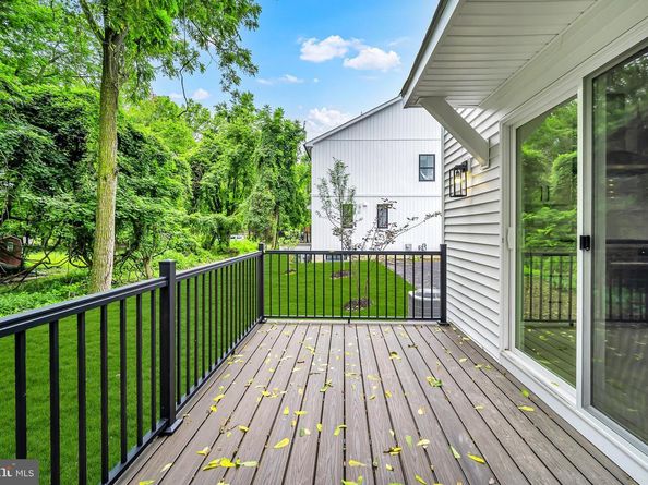 14 Churchville Lane, Southampton PA 18966