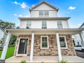 14 Churchville Lane, Southampton PA 18966