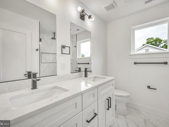 14 Churchville Lane, Southampton PA 18966