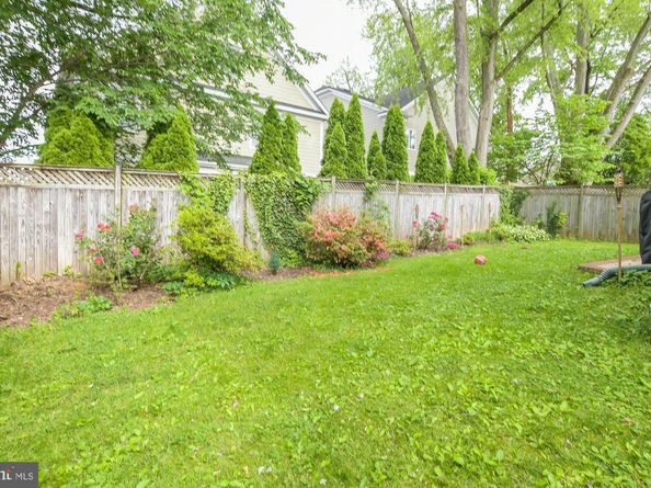 10109 Dickens Avenue, Bethesda MD 20814