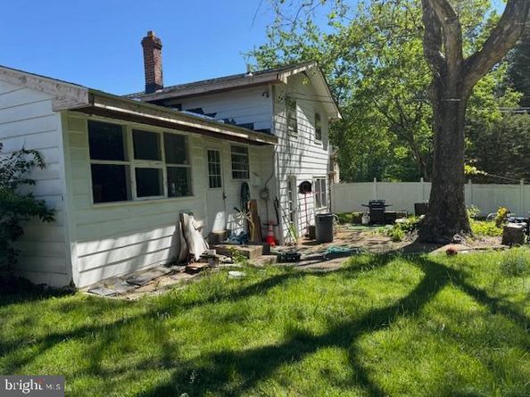 132 Greycourt Road, Philadelphia PA 19115