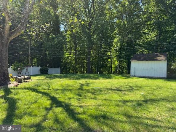 132 Greycourt Road, Philadelphia PA 19115