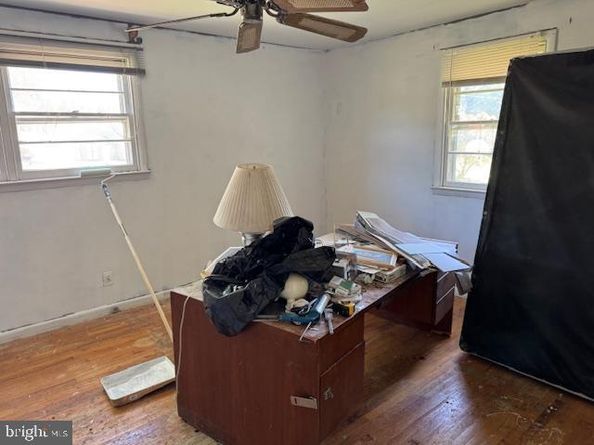 132 Greycourt Road, Philadelphia PA 19115