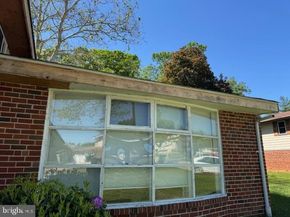 132 Greycourt Road, Philadelphia PA 19115