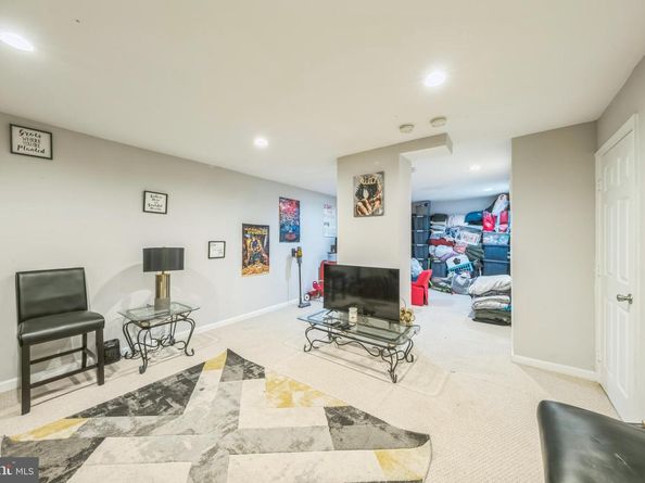 1142 Barnaby Terrace SE, Washington DC 20032