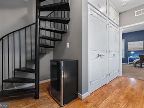 1423 1st Street NW B, Washington DC 20001