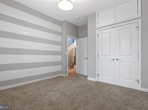 1423 1st Street NW B, Washington DC 20001