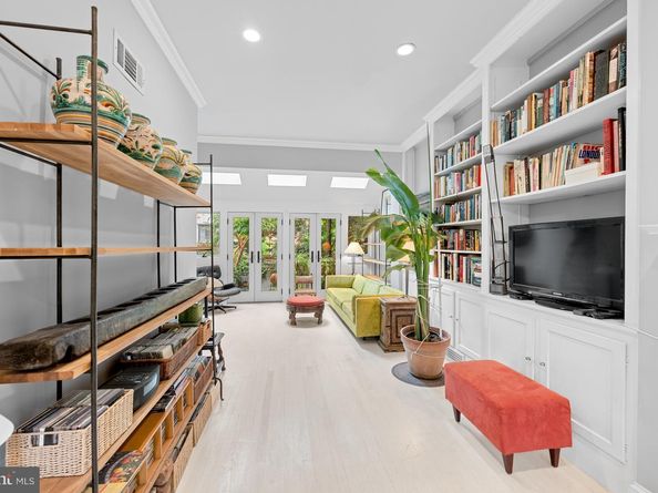 2719 O Street NW, Washington DC 20007