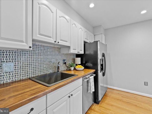 3035 Hazelton Street, Falls Church VA 22044