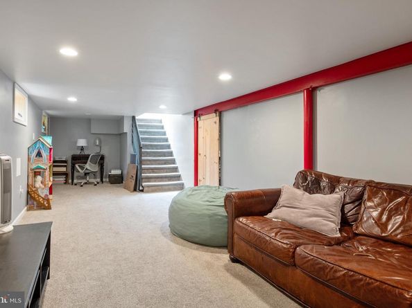 3809 13TH Street S, Arlington VA 22204