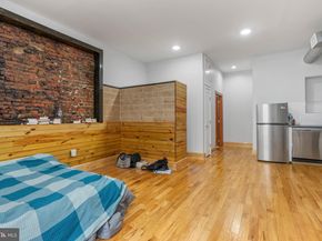 105 S 2nd Street, Philadelphia PA 19106