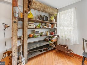 105 S 2nd Street, Philadelphia PA 19106