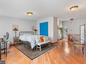 105 S 2nd Street, Philadelphia PA 19106