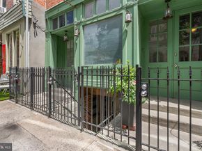105 S 2nd Street, Philadelphia PA 19106
