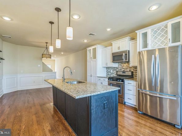 3811 Lauriston Street, Philadelphia PA 19128