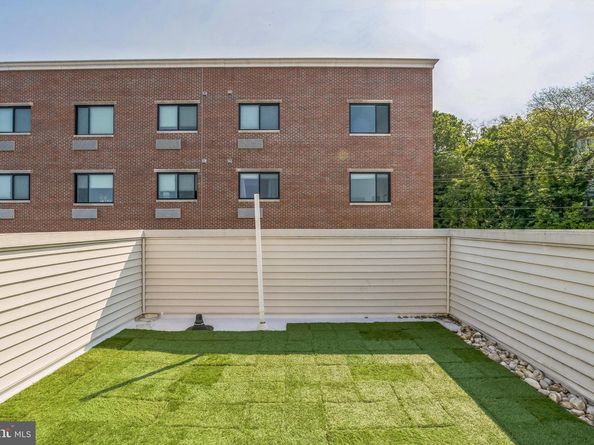 3811 Lauriston Street, Philadelphia PA 19128