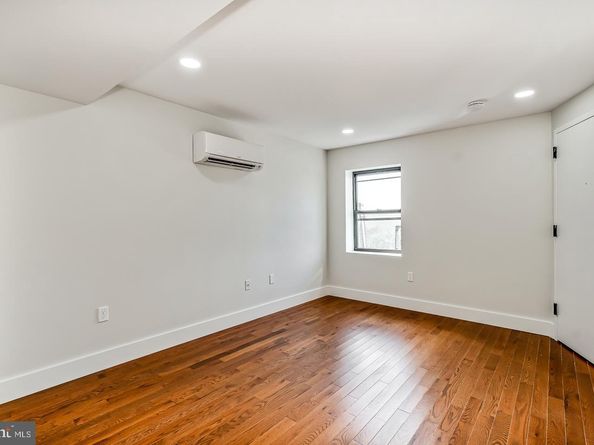 182 E Huntingdon Street, Philadelphia PA 19125