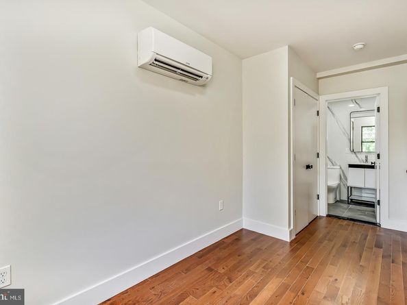 182 E Huntingdon Street, Philadelphia PA 19125