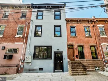 182 E Huntingdon Street