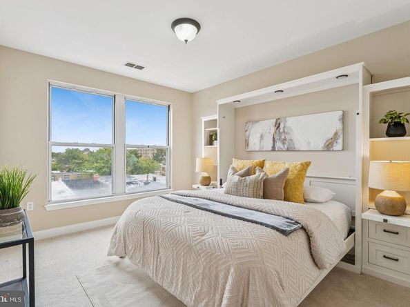 1391 Pennsylvania Avenue SE 403, Washington DC 20003