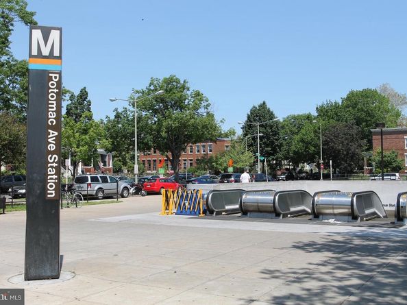 1391 Pennsylvania Avenue SE 403, Washington DC 20003