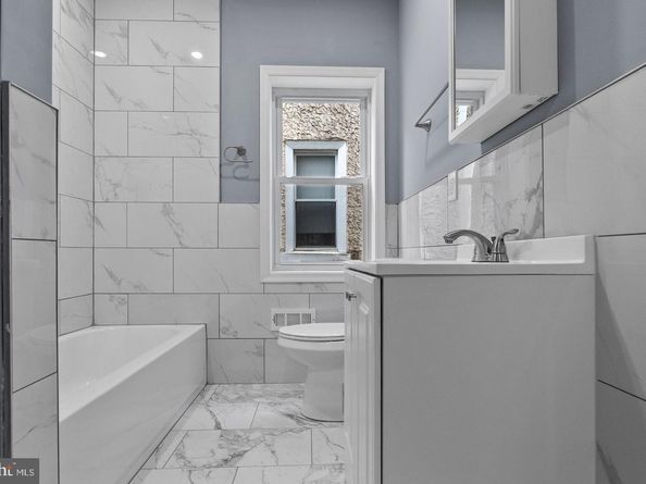 2513 W Oxford Street, Philadelphia PA 19121