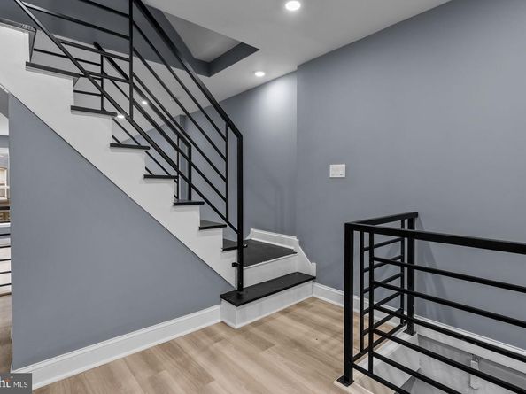 2513 W Oxford Street, Philadelphia PA 19121