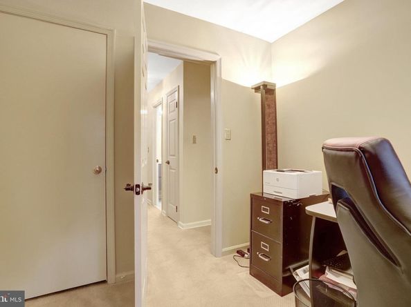 2540 S Walter Reed Drive 4, Arlington VA 22206