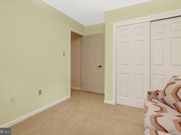 2540 S Walter Reed Drive 4, Arlington VA 22206