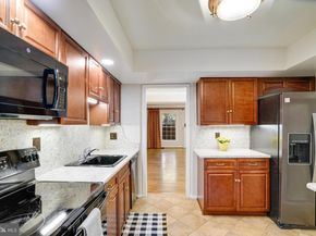 2540 S Walter Reed Drive 4, Arlington VA 22206