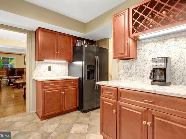 2540 S Walter Reed Drive 4, Arlington VA 22206