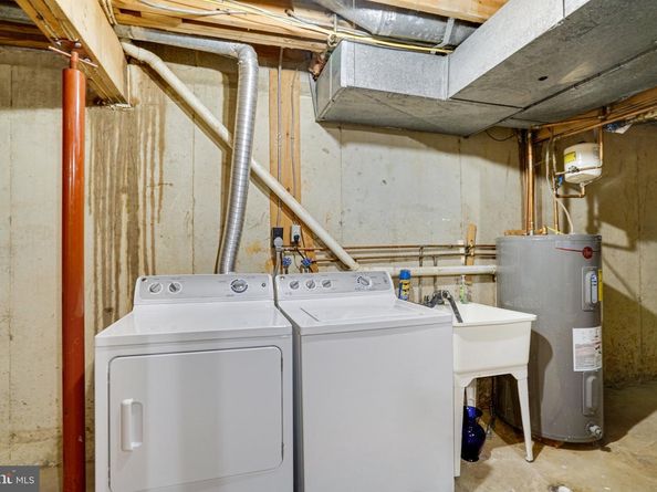 2540 S Walter Reed Drive 4, Arlington VA 22206