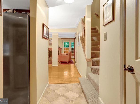 2540 S Walter Reed Drive 4, Arlington VA 22206