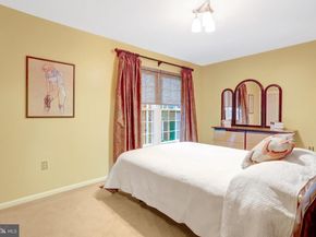 2540 S Walter Reed Drive 4, Arlington VA 22206