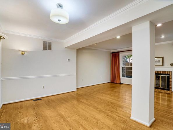 2540 S Walter Reed Drive 4, Arlington VA 22206