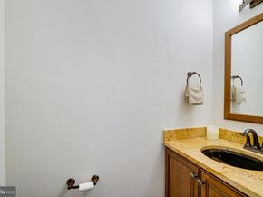 2540 S Walter Reed Drive 4, Arlington VA 22206